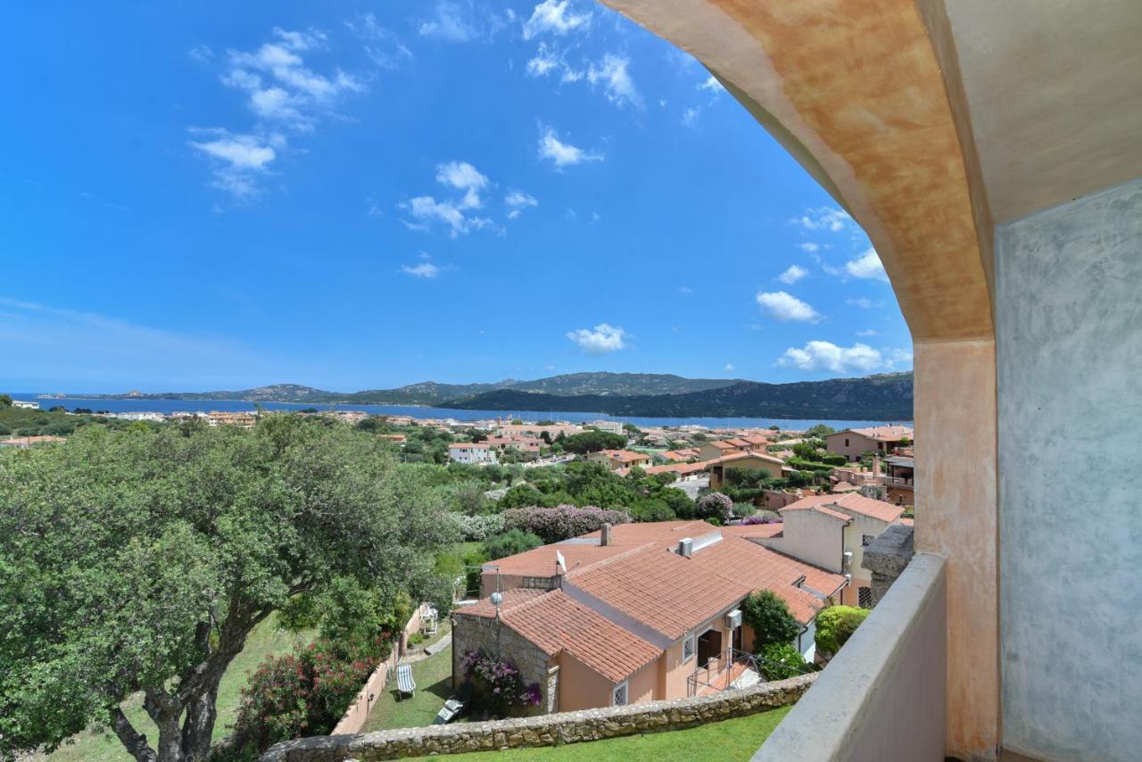 La Costa View Aparthotel Arzachena Buitenkant foto